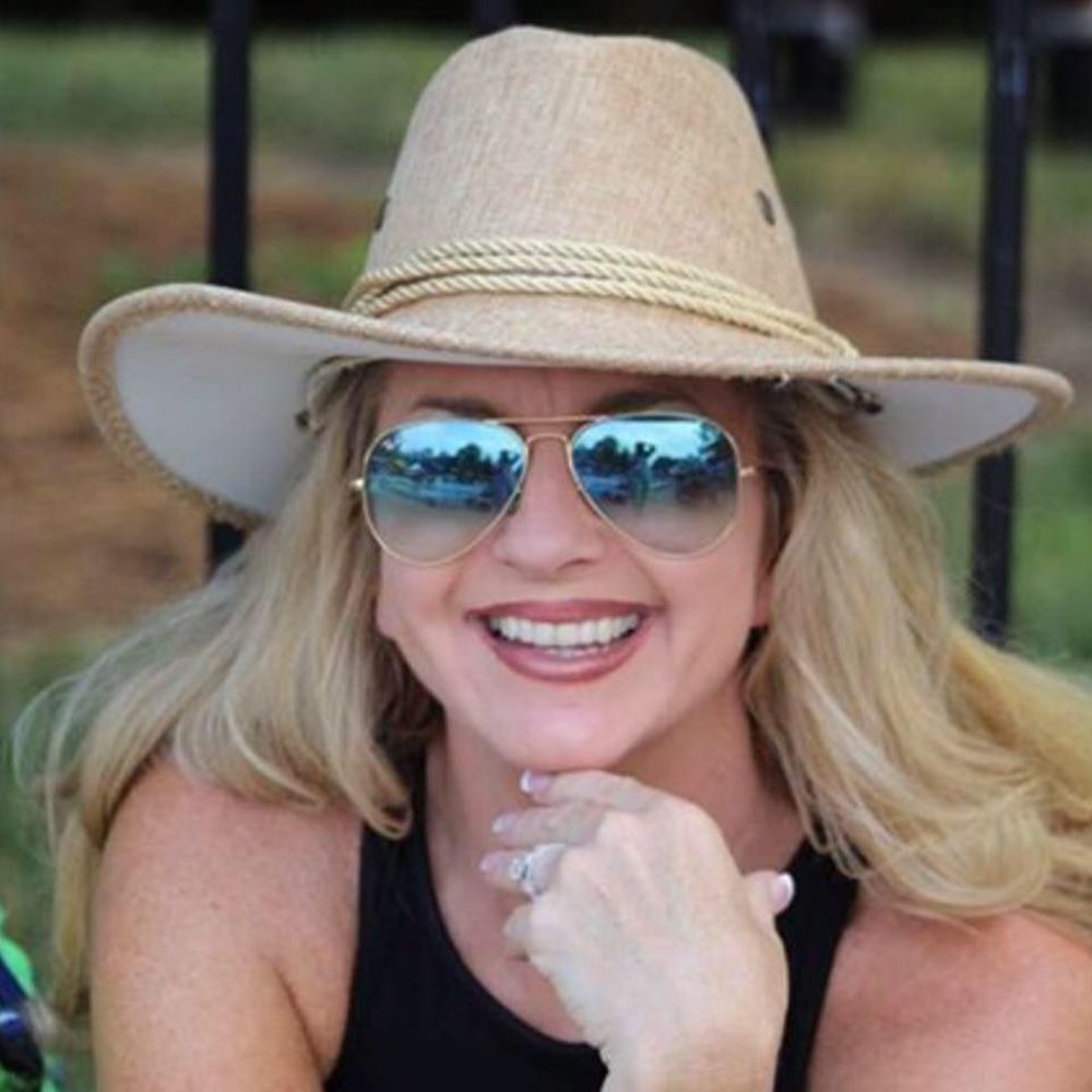 Meet your Posher, Missy